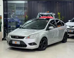 FORD FOCUS 2.0 16V FLEX 4P AUTOMÁTICO FORD FOCUS 2.0 16V FLEX 4P AUTOMÁTICO