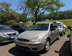 FORD FOCUS 2.0 GHIA 16V GASOLINA 4P AUTOMÁTICO FORD FOCUS 2.0 GHIA 16V GASOLINA 4P AUTOMÁTICO