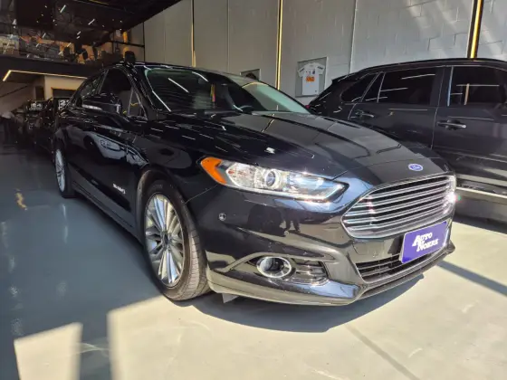 FORD FUSION 2.0 TITANIUM 16V HÍBRIDO 4P AUTOMÁTICO