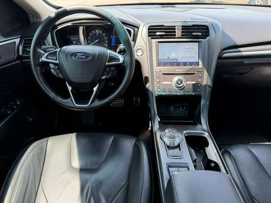 FORD-FUSION-2.0 TITANIUM 16V HÍBRIDO 4P AUTOMÁTICO FORD-FUSION-2018