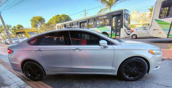 FORD-FUSION-2013