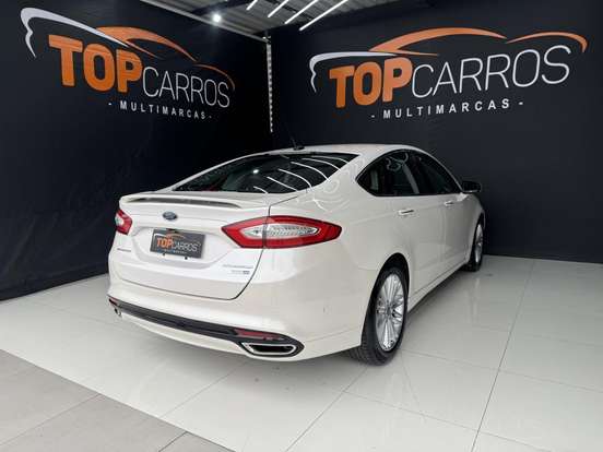 FORD-FUSION-2012