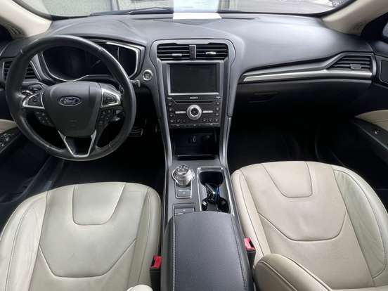 FORD-FUSION-2.0 TITANIUM AWD 16V GASOLINA 4P AUTOMÁTICO FORD-FUSION-2017