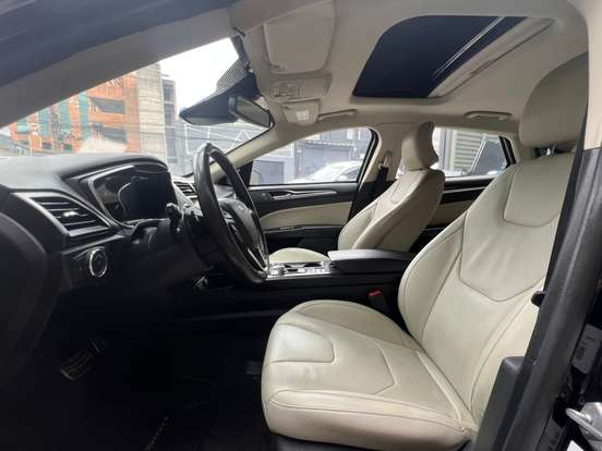 FORD-FUSION-2.0 TITANIUM AWD 16V GASOLINA 4P AUTOMÁTICO FORD-FUSION-2017