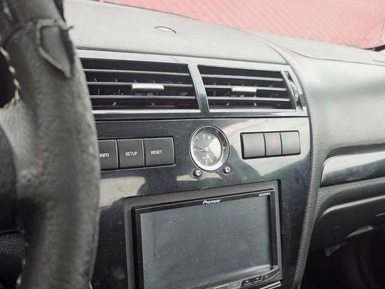 FORD-FUSION-2008