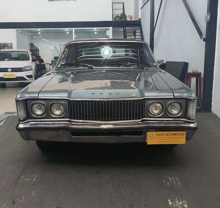 FORD-GALAXIE-1979