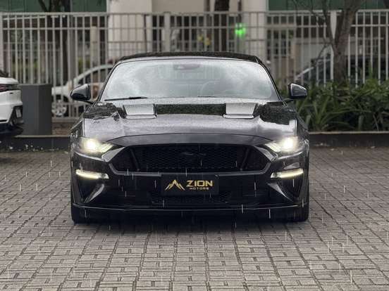 FORD-MUSTANG-2020