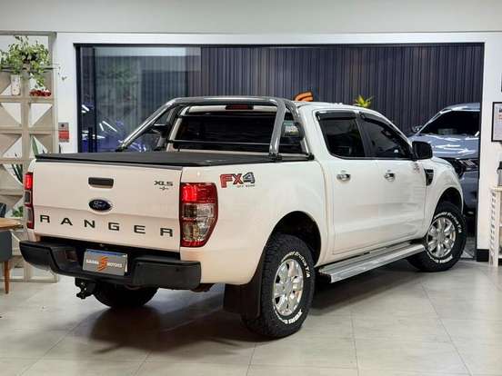 FORD-RANGER-2013