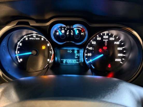 FORD-RANGER-2012