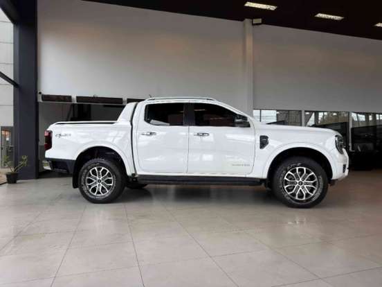 FORD-RANGER-3.0 V6 TURBO DIESEL CD LIMITED 4X4 AUTOMÁTICO FORD-RANGER-2023