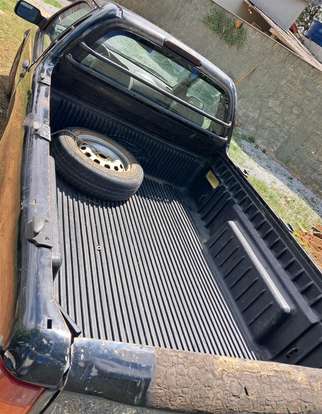 FORD-COURIER-2006