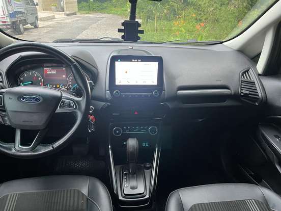 FORD-ECOSPORT-2018