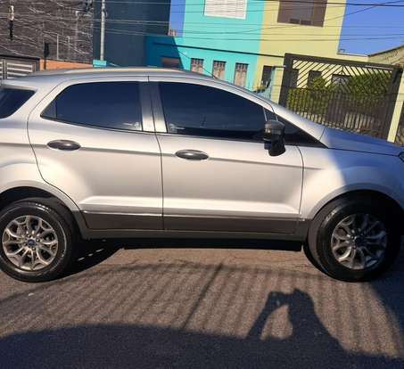 FORD-ECOSPORT-2014