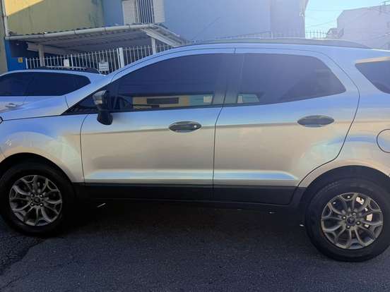 FORD-ECOSPORT-1.6 FREESTYLE 16V FLEX 4P MANUAL FORD-ECOSPORT-2014
