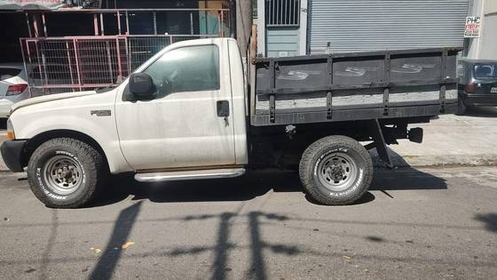 FORD F-250 4.2 XL S DUTY 4X2 CS V6 GASOLINA 2P MANUAL