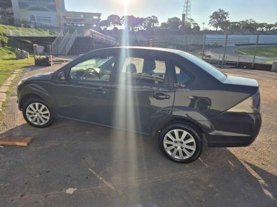 FORD-FIESTA-1.6 ROCAM SEDAN 8V FLEX 4P MANUAL FORD-FIESTA-2011