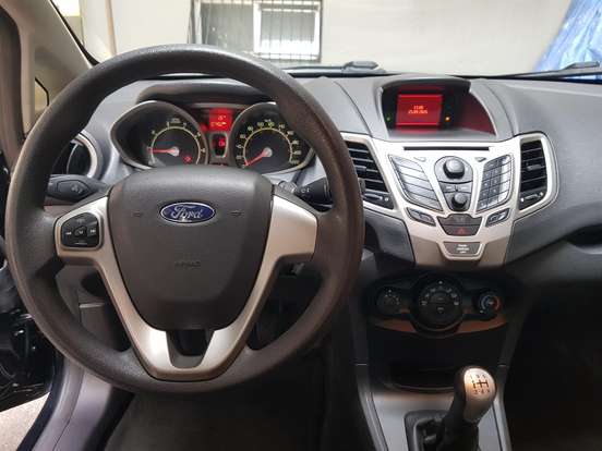 FORD-FIESTA-1.6 SE SEDAN 16V FLEX 4P MANUAL FORD-FIESTA-2011
