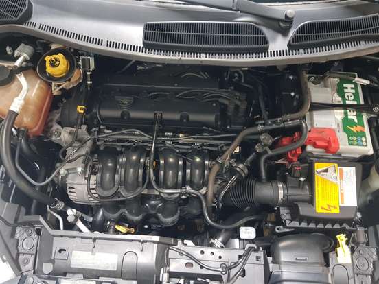 FORD-FIESTA-2011