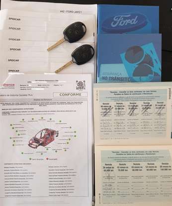 FORD-FIESTA-2011