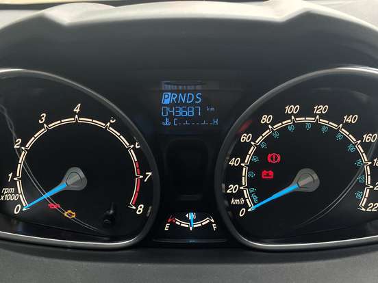 FORD-FIESTA-1.6 TITANIUM HATCH 16V FLEX 4P POWERSHIFT FORD-FIESTA-2015