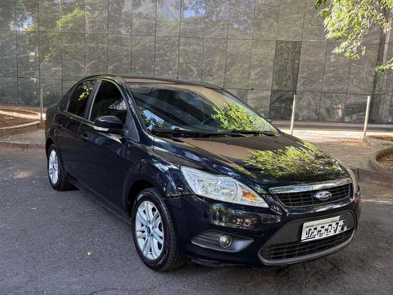 FORD-FOCUS-2.0 GLX 16V FLEX 4P AUTOMÁTICO FORD-FOCUS-2011