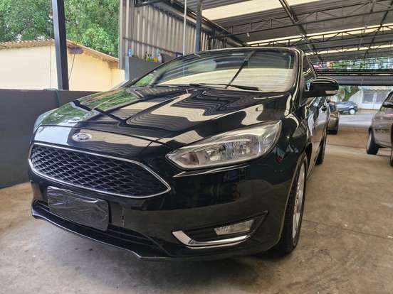 FORD-FOCUS-2016