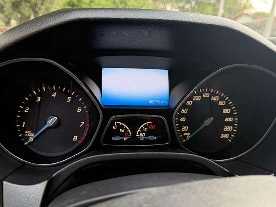 FORD-FOCUS-2014