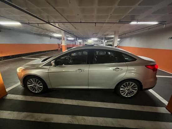 FORD-FOCUS-2017