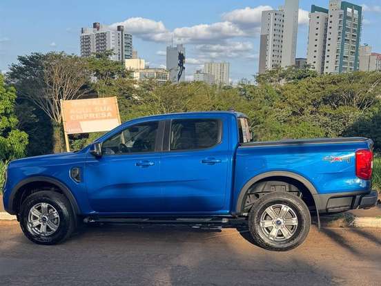 FORD-RANGER-2.0 TURBO DIESEL CD XLS 4X4 AUTOMÁTICO FORD-RANGER-2024