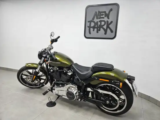 HARLEY-DAVIDSON-SOFTAIL BREAKOUT 114 HARLEY-DAVIDSON-SOFTAIL BREAKOUT 114-2022