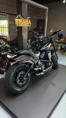 HARLEY-DAVIDSON-SOFTAIL FAT BOB 107-2018
