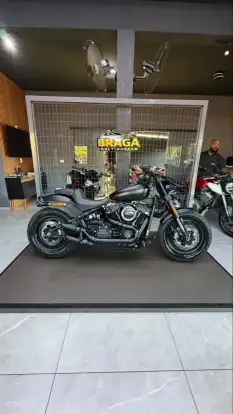 HARLEY-DAVIDSON-SOFTAIL FAT BOB 107-2018
