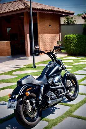 HARLEY-DAVIDSON-DYNA STREET BOB-2016