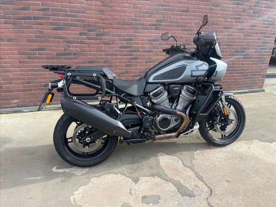 HARLEY-DAVIDSON-PAN AMERICA 1250 S-2022