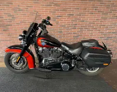 HARLEY-DAVIDSON SOFTAIL HERITAGE CLASSIC HARLEY-DAVIDSON SOFTAIL HERITAGE CLASSIC