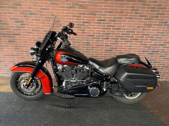 HARLEY-DAVIDSON-SOFTAIL HERITAGE CLASSIC HARLEY-DAVIDSON-SOFTAIL HERITAGE CLASSIC-2025