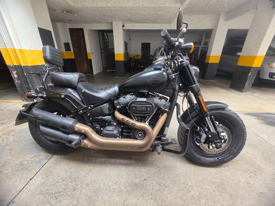 HARLEY-DAVIDSON SOFTAIL FAT BOB 114 