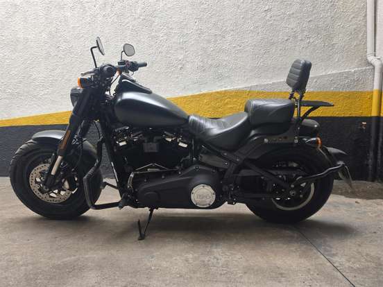 HARLEY-DAVIDSON-SOFTAIL FAT BOB 114-2019