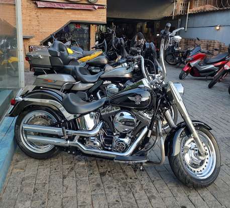 HARLEY-DAVIDSON-SOFTAIL FAT BOY-2017