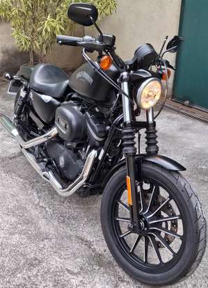HARLEY-DAVIDSON-SPORTSTER IRON 883-2015