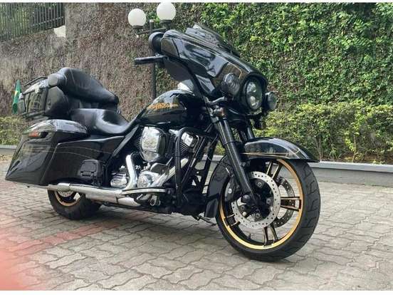HARLEY-DAVIDSON-STREET GLIDE SPECIAL HARLEY-DAVIDSON-STREET GLIDE SPECIAL-2016