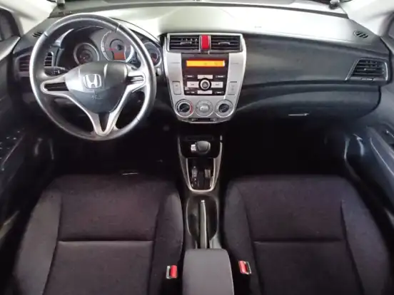 HONDA-CITY-1.5 LX 16V FLEX 4P AUTOMÁTICO HONDA-CITY-2011