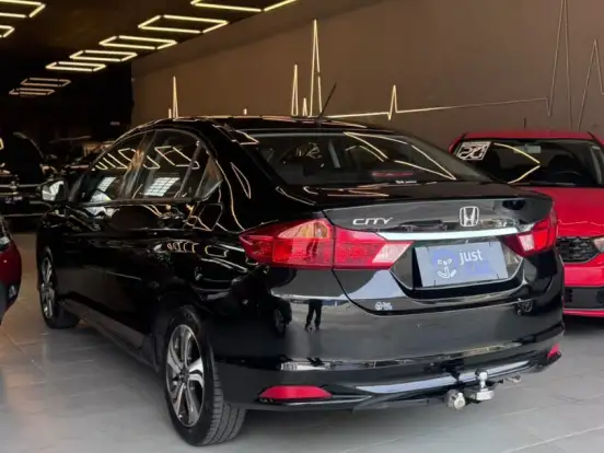 HONDA-CITY-1.5 LX 16V FLEX 4P AUTOMÁTICO HONDA-CITY-2017