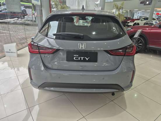 HONDA-CITY-1.5 i-VTEC FLEX HATCH TOURING CVT HONDA-CITY-2026