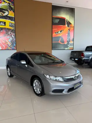 HONDA CIVIC 1.8 LXS 16V FLEX 4P MANUAL