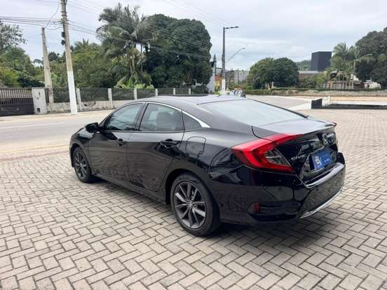 HONDA-CIVIC-2021