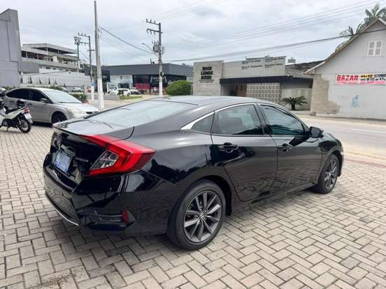HONDA-CIVIC-2021