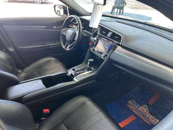 HONDA-CIVIC-2018