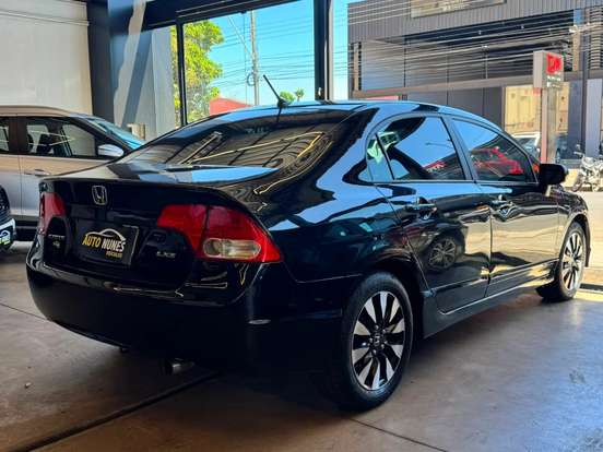 HONDA-CIVIC-1.8 LXS 16V FLEX 4P MANUAL HONDA-CIVIC-2009