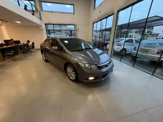 HONDA-CIVIC-2.0 LXR 16V FLEX 4P AUTOMÁTICO HONDA-CIVIC-2014